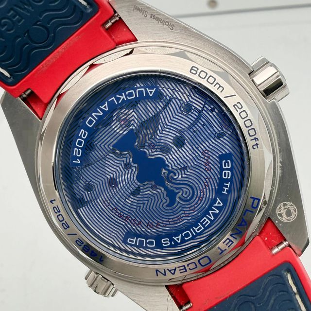 Omega Planet Ocean 215.32.43.21.04.001 Image 4